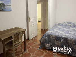 
                                                                                        Vente
                                                                                         Maison de 228 m2 + dépendances  de 28  m2