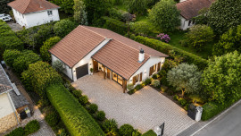 
                                                                                        Vente
                                                                                         Maison de 4 chambres, 120 m² sur un terrain de 804 m²