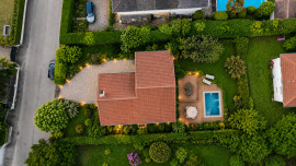 
                                                                                        Vente
                                                                                         Maison de 4 chambres, 120 m² sur un terrain de 804 m²