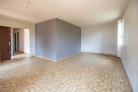 
                                                                                        Vente
                                                                                         Maison de 4 chambres, 120 m² sur un terrain de 804 m²
