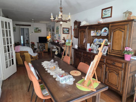 
                                                                                        Vente
                                                                                         Maison de 89 m2 charme de l’ancien – Cenon
