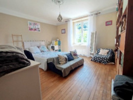 
                                                                                        Vente
                                                                                         Maison de caractère 139 m2 appartement 40 m² PREY