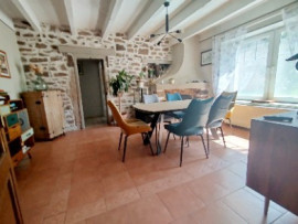 
                                                                                        Vente
                                                                                         Maison de caractère 139 m2 appartement 40 m² PREY