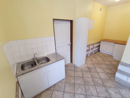 
                                                                                        Location
                                                                                         Maison de caractère 4 chambres et jardin