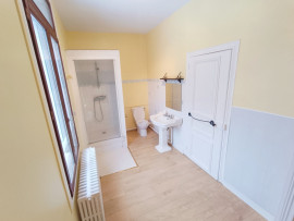 
                                                                                        Location
                                                                                         Maison de caractère 4 chambres et jardin