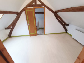 
                                                                                        Location
                                                                                         Maison de caractère 4 chambres et jardin