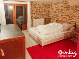 
                                                                                        Vente
                                                                                         Maison de caractère avec piscine