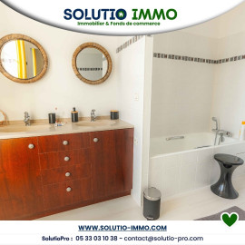 
                                                                                        Vente
                                                                                         MAISON  COUP DE CŒUR BOURG SUR GIRONDE