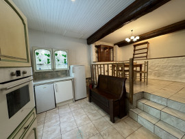 Vente
MAISON DE CARACTERE EN PIERRES, JARDIN ET BOSQUET, PLACE PARKING, AU PIED DU CHATEAU CATHARE
