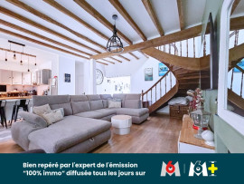 
                                                                                        Vente
                                                                                         Maison de Caractère, Piscine, Dépendance, Garage