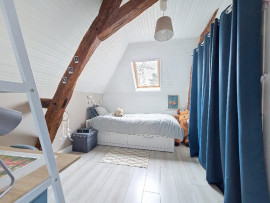 
                                                                                        Vente
                                                                                         Maison de Caractère, Piscine, Dépendance, Garage