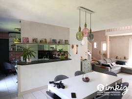 
                                                                                        Vente
                                                                                         Maison de charme 154 m2 - 7 pièces - 5 chambres