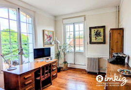 
                                                                                        Vente
                                                                                         Maison de maître lumineuse 6 chambres jardin clos