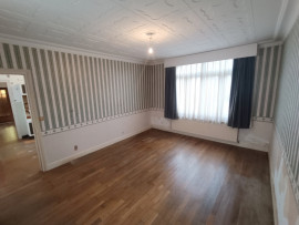 
                                                                                        Vente
                                                                                         Maison de maître, plain-pied, 5 chambres