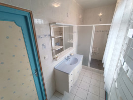 
                                                                                        Vente
                                                                                         Maison de maître, plain-pied, 5 chambres