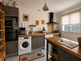 
                                                                                        Vente
                                                                                         Maison de plain-pied - 3 chambres - garage - climatisation