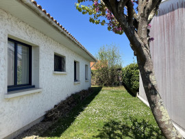 
                                                                                        Vente
                                                                                         Maison de plain-pied – 4 pièces – 93 m² habitables