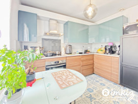 
                                                                                        Vente
                                                                                         Maison de plain pied  avec jardin et garage