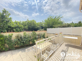 
                                                                                        Vente
                                                                                         Maison de plain pied  avec jardin et garage