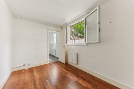 
                                                                                        Vente
                                                                                         Petite maison de plain pied 22m² - Boulogne
