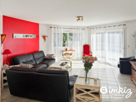 
                                                                                        Vente
                                                                                         Maison de standing 190 m² piscine et garage double