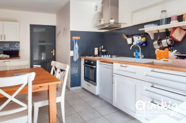 
                                                                                        Vente
                                                                                         Maison de standing 190 m² piscine et garage double