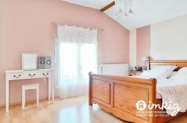 
                                                                                        Vente
                                                                                         Maison de standing 190 m² piscine et garage double