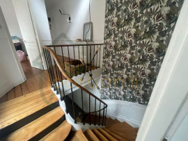 
                                                                                        Location
                                                                                         Maison de standing 4 chambres dans le centre-ville de SAINT-QUENTIN