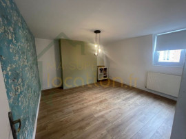 
                                                                                        Location
                                                                                         Maison de standing 4 chambres dans le centre-ville de SAINT-QUENTIN