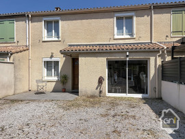 
                                                                                        Vente
                                                                                         Maison de type 5 avec jardin