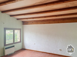 
                                                                                        Vente
                                                                                         Maison de Type 7 avec jardin.