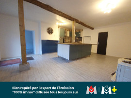 
                                                                                        Vente
                                                                                         Maison de village 142 m² à Villeneuve-sur-Allier