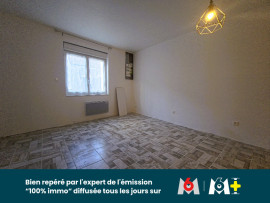 
                                                                                        Vente
                                                                                         Maison de village 142 m² à Villeneuve-sur-Allier