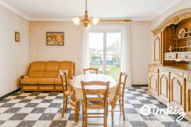 
                                                                                        Vente
                                                                                         Maison de village  rénovée fin des années 60