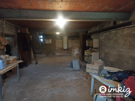 
                                                                                        Vente
                                                                                         Maison de village  rénovée fin des années 60