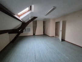 
                                                                                        Vente
                                                                                         Maison de ville -193 m² - 6 chambres - Vierzon