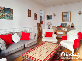 
                                                                                        Vente
                                                                                         Maison de ville 5 chambres à Vincennes