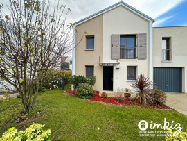 
                                                                                        Vente
                                                                                         Maison de ville 6 pièces