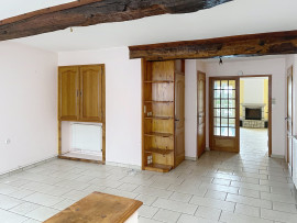 
                                                                                        Vente
                                                                                         Maison de ville avec ascenseur, garage et jardin, à vendre a