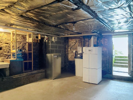 
                                                                                        Vente
                                                                                         Maison de ville avec ascenseur, garage et jardin, à vendre a