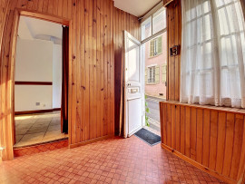 
                                                                                        Vente
                                                                                         Maison de ville    Beau potentiel à rénover