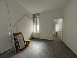 
                                                                                        Location
                                                                                         Maison de ville entièrement rénovée