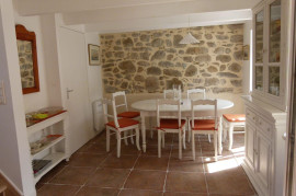 
                                                                                        Location
                                                                                         Maison de ville meublée 3 chambres 2 salles d'eau