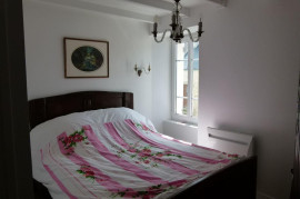 
                                                                                        Location
                                                                                         Maison de ville meublée 3 chambres 2 salles d'eau