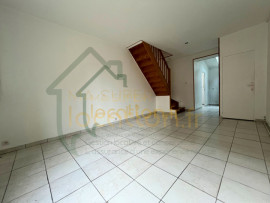 
                                                                                        Location
                                                                                         MAISON DE VILLE SAINT-QUENTIN