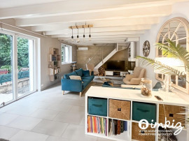 Vente
Maison de ville située dans une impasse paisible