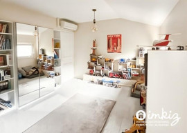 Vente
Maison de ville située dans une impasse paisible