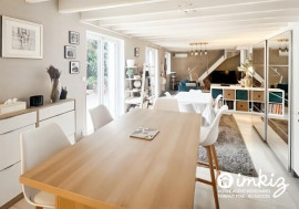 Vente
Maison de ville située dans une impasse paisible