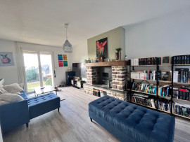 
                                                                                        Vente
                                                                                         MAISON DE VILLE TORIGNY-TRAVAUX RECENTS