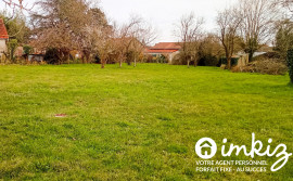 Vente
Maison + dépendances + terrain
